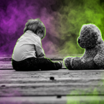 Sujetbild Kind mit Teddybär - Cheryl Holt - Pixabay - Runway FoB AI