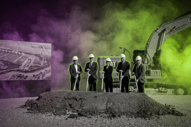 Google Austria - v.l.n.r Christoph Lichtenauer, Markus Achleitner, Christine Antlanger-Winter, Thomas Stelzer und Christian Kolarik - Runway FoB AI