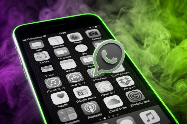 Sujetbild WhatsApp - Heiko - Pixabay - Runway FoB AI